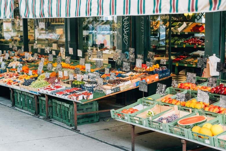 Stroll through the lively Naschmarkt