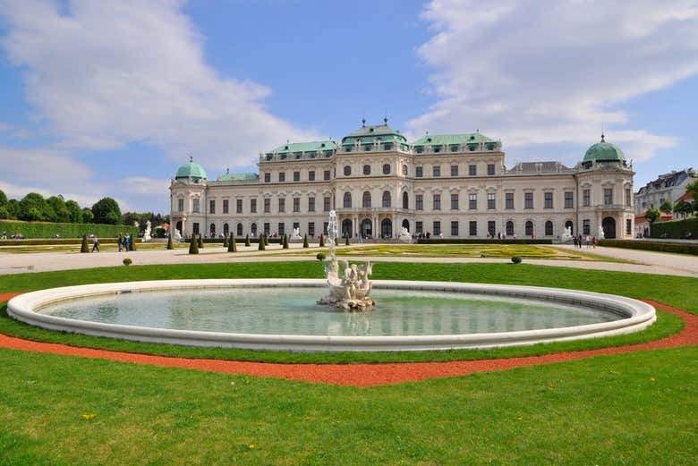 Explore the palace's garden