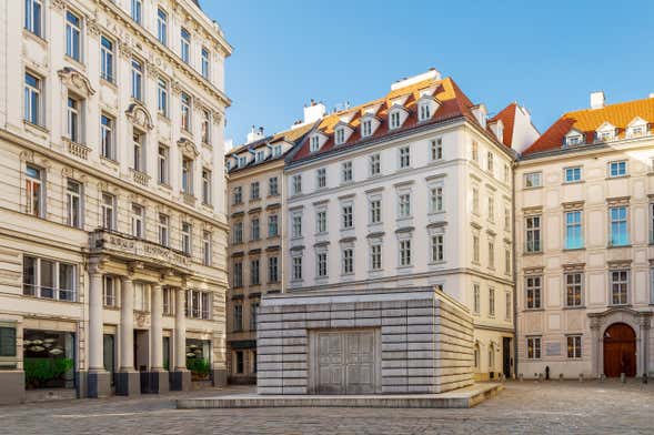Vienna Historical Walking Tour
