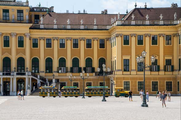 Schönbrunn Tourist Train